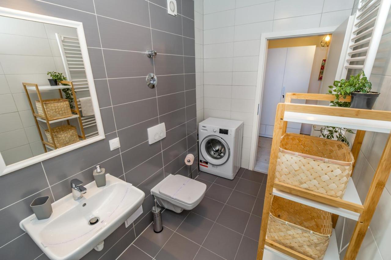 Apartament Smarald Brasov Exterior photo